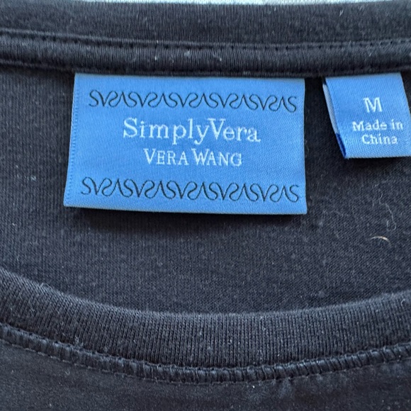 Simply Vera Vera Wang Classic Black Tee - Picture 2 of 6